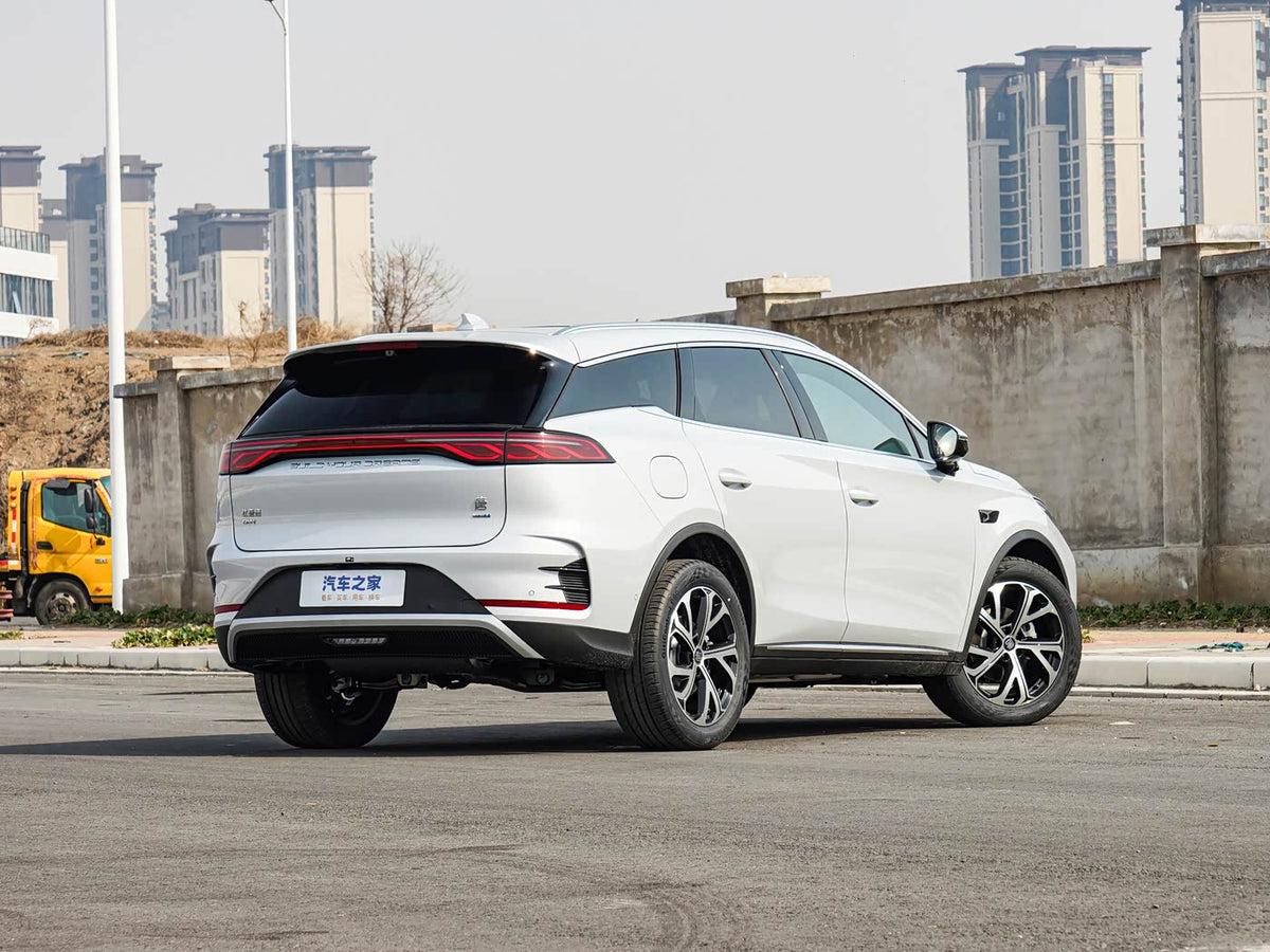 BYD Tang DM-i 2025 – Híbrido Enchufable 115 km Premium