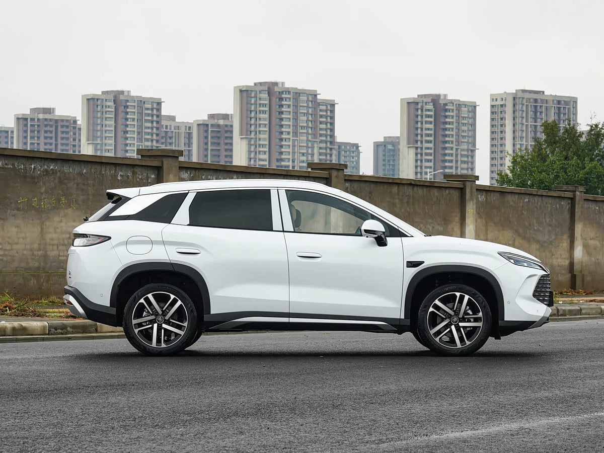 BYD Song L DM-i 2026 – Híbrido Enchufable 130 km Edición Superior